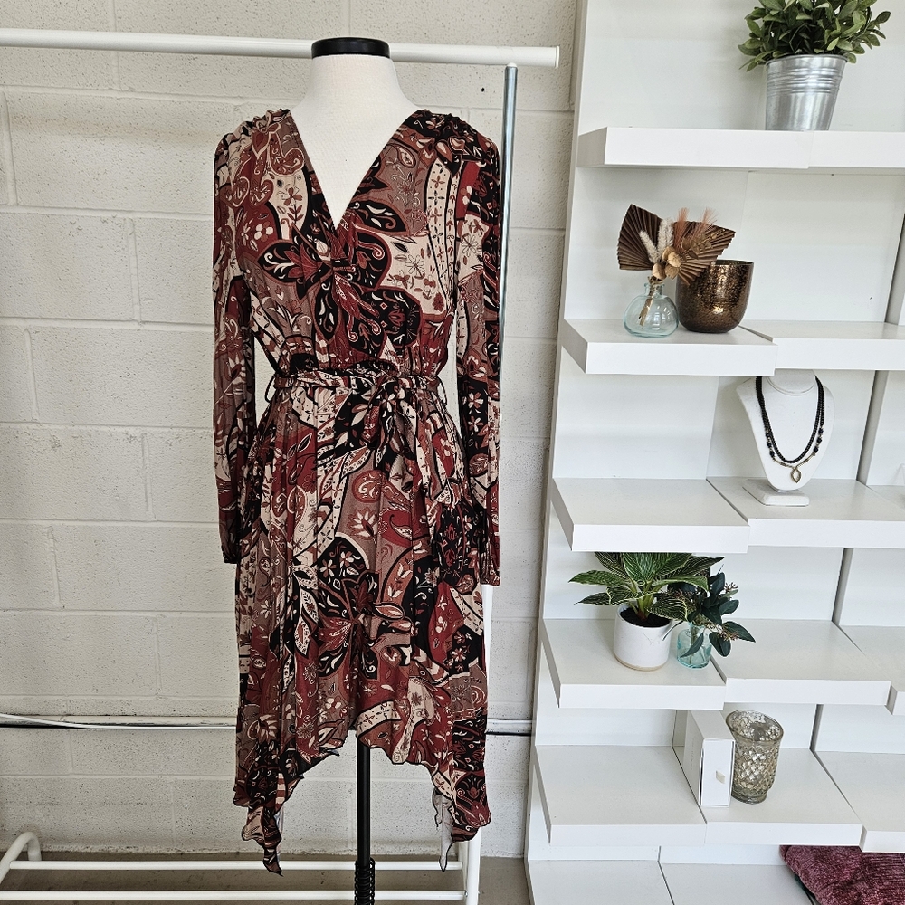 Graphic Paisley Wrap Hanky Hem Dress